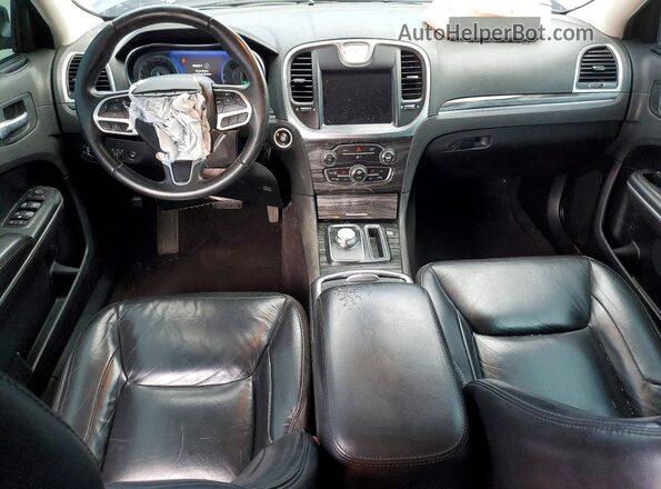2C3CCAAGXKH517072 2019 CHRYSLER 300 Black Vista del salpicadero