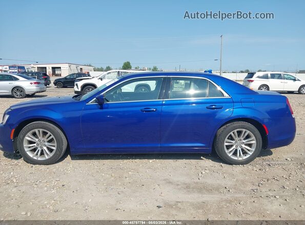 2C3CCAAGXKH733309 2019 CHRYSLER 300 Синий Панорамный вид салона 360°