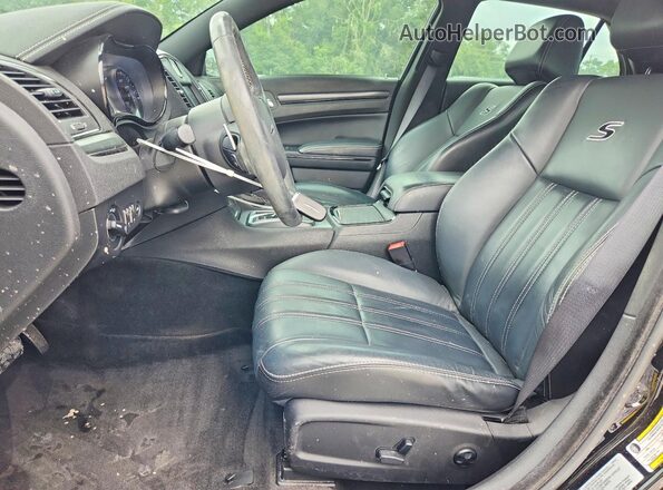 2C3CCABG0GH199422 2016 CHRYSLER 300 Black Widok wnętrza z przodu
