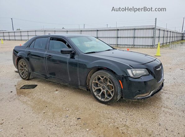 2C3CCABG0HH596503 2017 CHRYSLER 300 Black Przód prawy