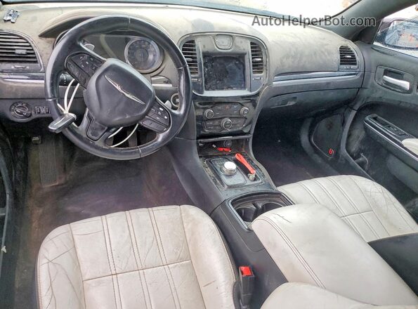 2C3CCABG0HH596503 2017 CHRYSLER 300 Black Widok deski rozdzielczej