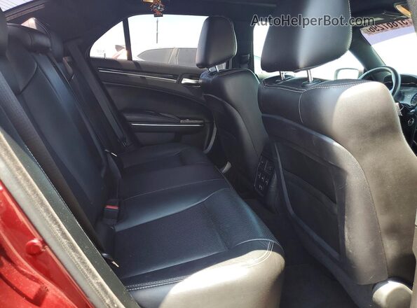 2C3CCABG0LH253361 2020 CHRYSLER 300 Burgundy Rear seats view