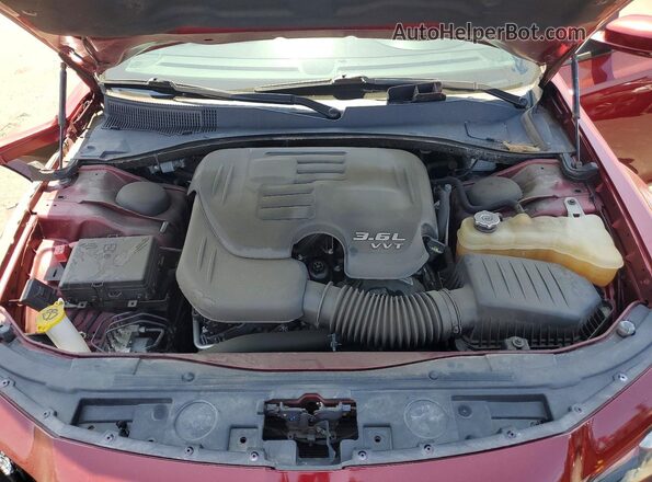 2C3CCABG0LH253361 2020 CHRYSLER 300 Burgundy Rear interior view