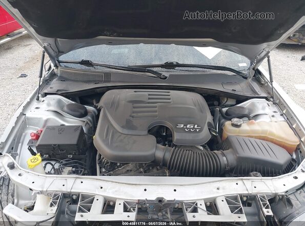 2C3CCABG1MH524025 2021 CHRYSLER 300 Silver Հետևի տեսք