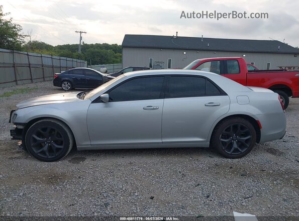 2C3CCABG1MH524025 2021 CHRYSLER 300 Silver 