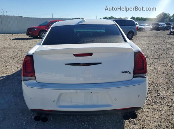 2C3CCABG1MH660784 2021 CHRYSLER 300 White Rear view