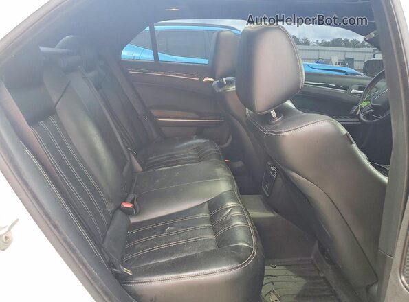 2C3CCABG1NH190774 2022 CHRYSLER 300 Белый Вид задних сидений