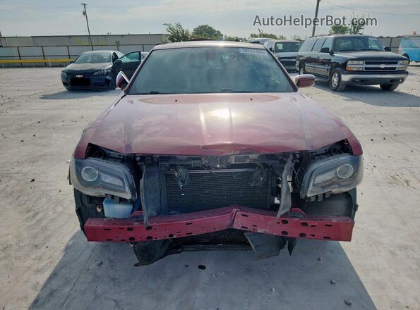 2C3CCABG2JH319745 2018 CHRYSLER 300 Burgundy Widok z przodu