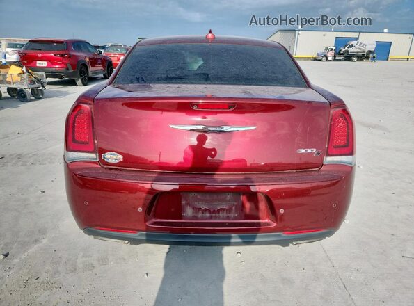 2C3CCABG2JH319745 2018 CHRYSLER 300 Burgundy Widok z tyłu