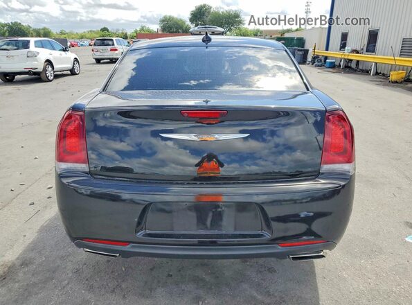 2C3CCABG2KH648060 2019 CHRYSLER 300 Black Вид ззаду