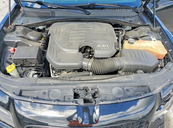 2C3CCABG2KH648060 2019 CHRYSLER 300 Black Вид задньої частини салону