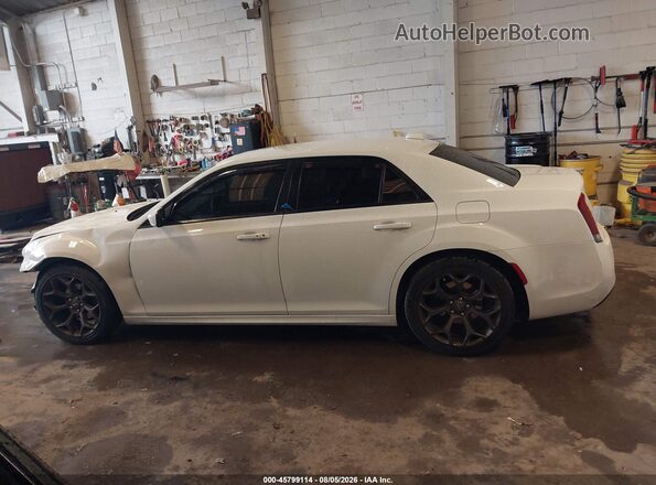 2C3CCABG3JH262181 2018 CHRYSLER 300 White 360 interior view