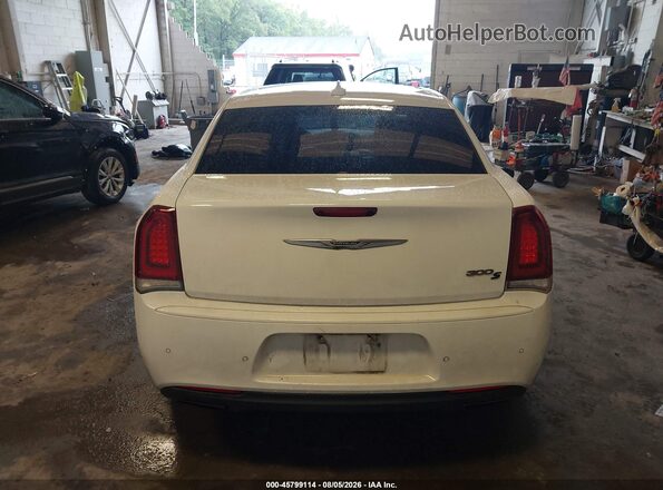 2C3CCABG3JH262181 2018 CHRYSLER 300 White 