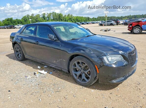 2C3CCABG3MH660723 2021 CHRYSLER 300 Черный Передняя правая четверть