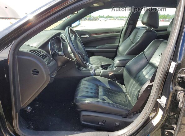 2C3CCABG3MH660723 2021 CHRYSLER 300 Черный Вид салона спереди