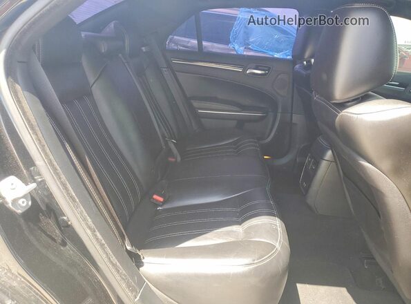 2C3CCABG3NH131080 2022 CHRYSLER 300 Black Rear seats view