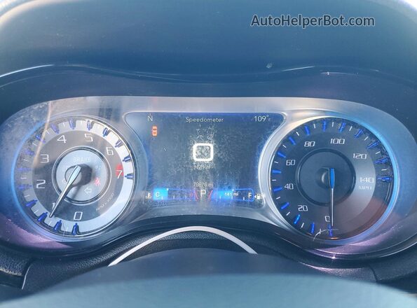 2C3CCABG4KH585415 2019 CHRYSLER 300 Burgundy Instrument cluster view
