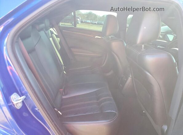 2C3CCABG4KH733224 2019 CHRYSLER 300 Blue Widok tylnych siedzeń