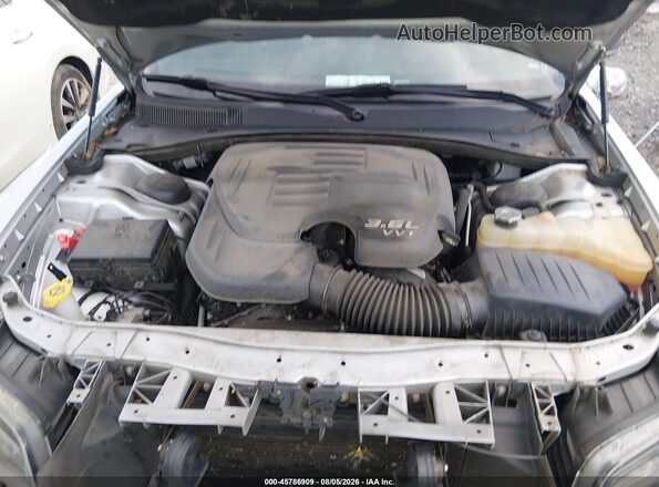 2C3CCABG4MH626421 2021 CHRYSLER 300 Silver უკანა ხედი