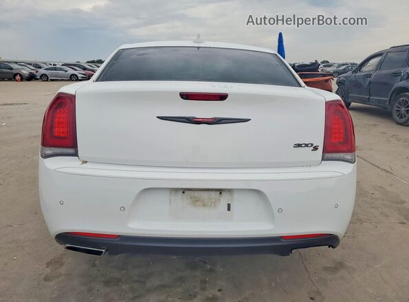 2C3CCABG4NH203825 2022 CHRYSLER 300 White Widok z tyłu