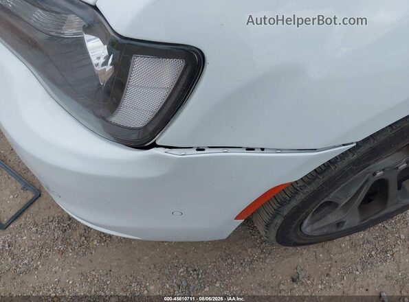 2C3CCABG5GH324950 2016 CHRYSLER 300 White Դիմացի տեսք