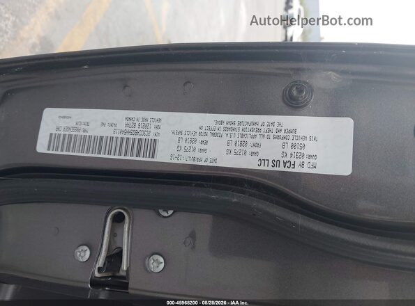 2C3CCABG5HH540119 2017 CHRYSLER 300 Gray Շարժիչի բաժամունքի տեսք