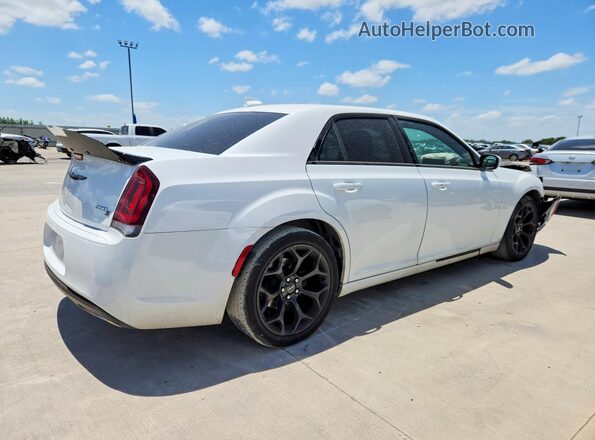 2C3CCABG6KH708082 2019 CHRYSLER 300 White Задня права чверть