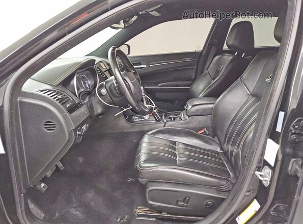 2C3CCABG6MH595771 2021 CHRYSLER 300 Black Front interior view
