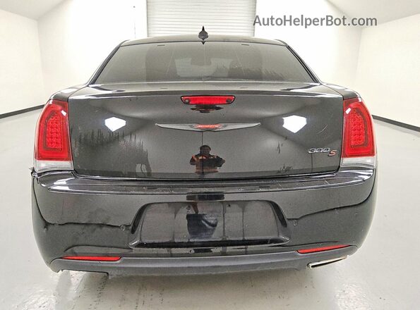 2C3CCABG6MH595771 2021 CHRYSLER 300 Black Rear view
