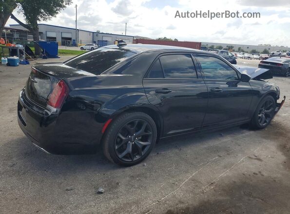 2C3CCABG6PH647002 2023 CHRYSLER 300 Black Rear right