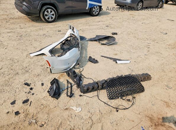 2C3CCABG7MH620189 2021 CHRYSLER 300 White Engine compartment view