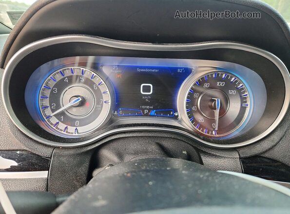2C3CCABG7MH620189 2021 CHRYSLER 300 White Instrument cluster view