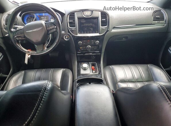 2C3CCABG8MH550072 2021 CHRYSLER 300 Gray Առջևի վահանակի տեսք