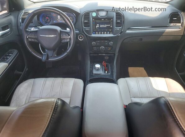 2C3CCABGXJH228898 2018 CHRYSLER 300 Gray წინა პანელის ხედი