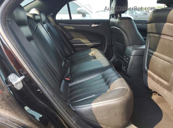 2C3CCABT3KH580431 2019 CHRYSLER 300 Black Widok tylnych siedzeń