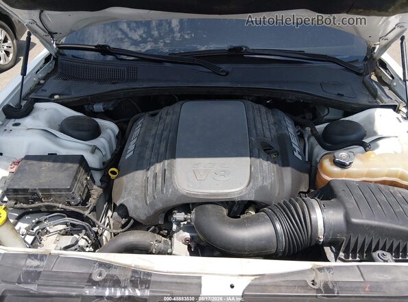 2C3CCABT8LH217222 2020 CHRYSLER 300 Белый Вид сзади