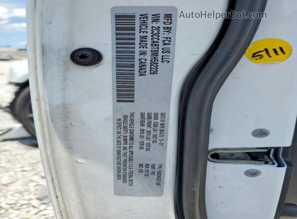 2C3CCABT8MH582226 2021 CHRYSLER 300 White ძრავის განყოფილების ხედი