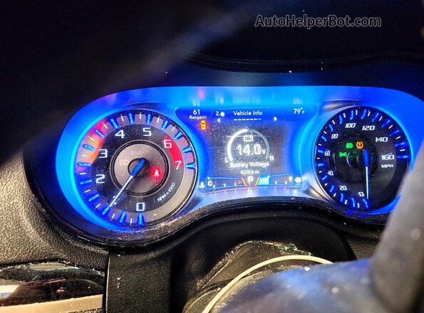 2C3CCABTXHH593850 2017 CHRYSLER 300 Black Instrument cluster view