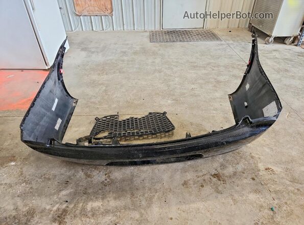 2C3CCABTXHH593850 2017 CHRYSLER 300 Black Engine compartment view
