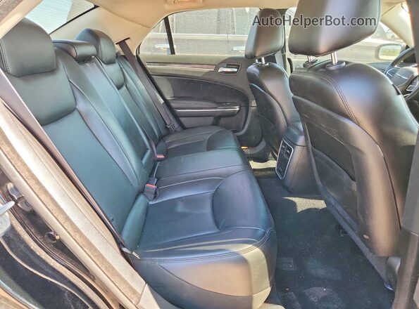 2C3CCADG0NH158895 2022 CHRYSLER 300 Black Вид задніх сидінь
