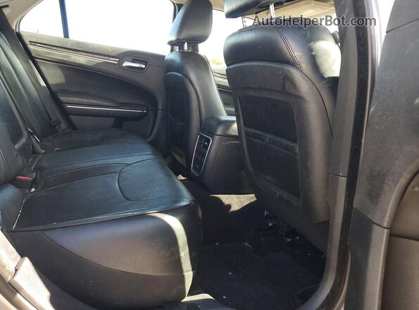 2C3CCAEG0GH128183 2016 CHRYSLER 300 Silver უკანა სავარძლების ხედი
