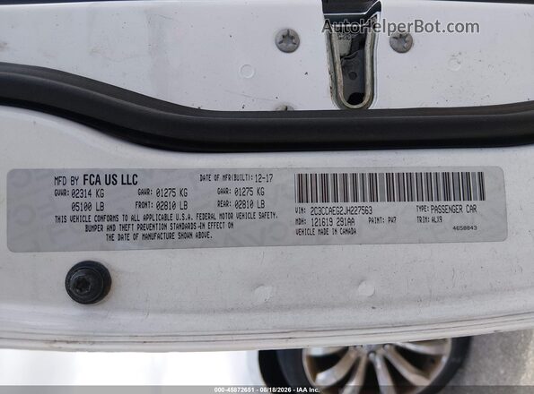 2C3CCAEG2JH227563 2018 CHRYSLER 300 White ძრავის განყოფილების ხედი