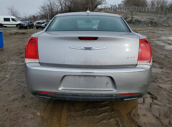 2C3CCAEG3JH127049 2018 CHRYSLER 300 Серебряный 