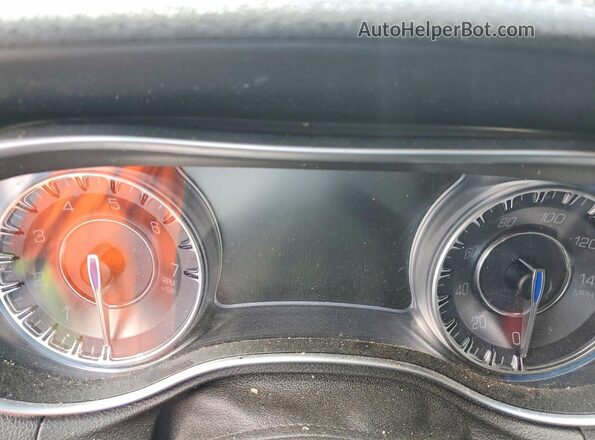 2C3CCAEG6HH561038 2017 CHRYSLER 300 Black Instrument cluster view
