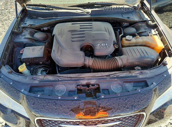 2C3CCAEG6HH580043 2017 CHRYSLER 300 Black Սալոնի հետևի տեսք