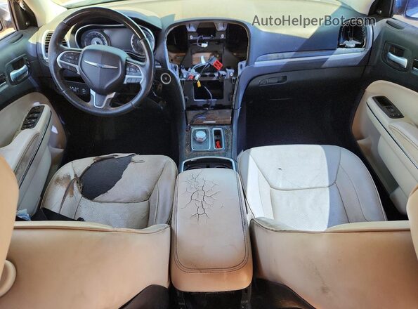 2C3CCAEG8GH282298 2016 CHRYSLER 300 Белый Вид панели приборов