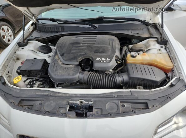 2C3CCAEG8LH127891 2020 CHRYSLER 300 White Вид задньої частини салону