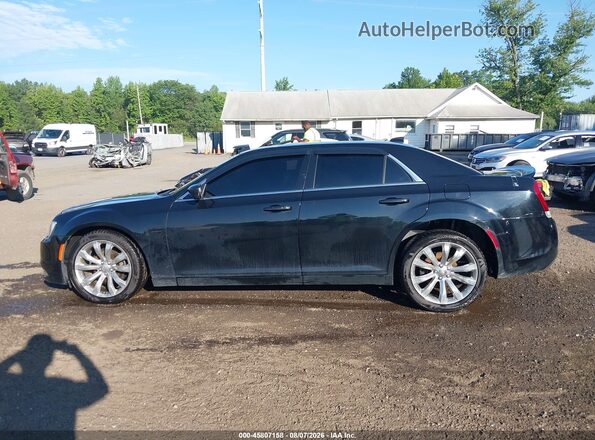 2C3CCAEG9JH136788 2018 CHRYSLER 300 Black Սալոնի 360 աստիճան տեսք