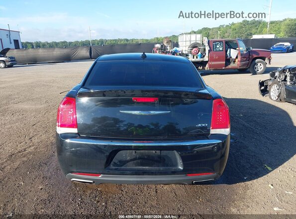 2C3CCAEG9JH136788 2018 CHRYSLER 300 Black 