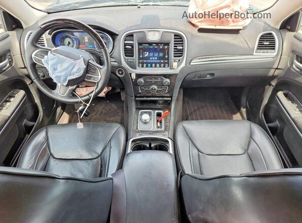 2C3CCAEGXHH540239 2017 CHRYSLER 300 Gray Widok deski rozdzielczej